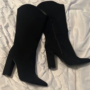 Black mid heels/booties